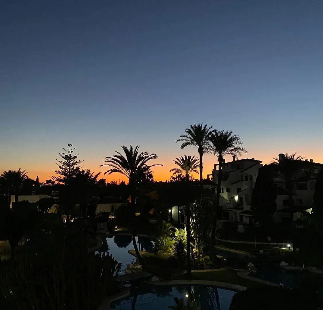Topbeliggende Lejl I Marbella Nueva Andalucia Apartamento