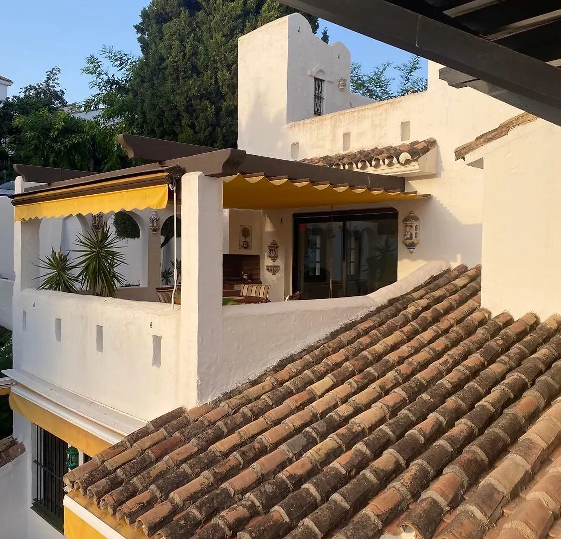 Topbeliggende Lejl I Marbella Nueva Andalucia 0*,  España